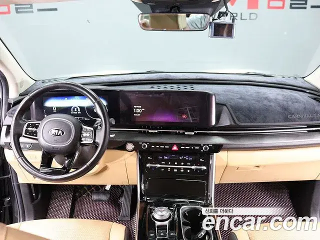 Kia Carnival 2021 — Фото 14/20
