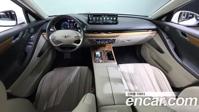 Genesis Electrified G80 2023 — Photo 7/20