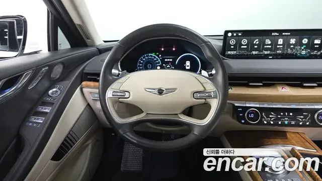 Genesis Electrified G80 2023 — Photo 13/20
