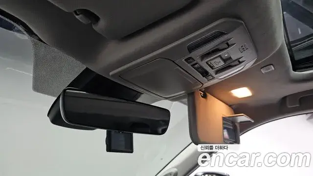 Toyota Highlander 2023 — Şəkil 3/35