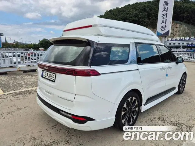 Kia Carnival 2023 — Фото 6/20