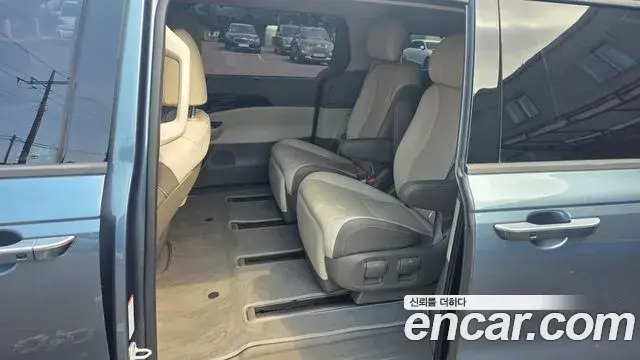 Kia Carnival 2021 — Photo 6/20