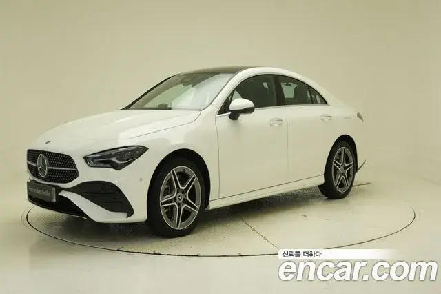 Mercedes-Benz CLA-Class 2026 — Photo 9/20