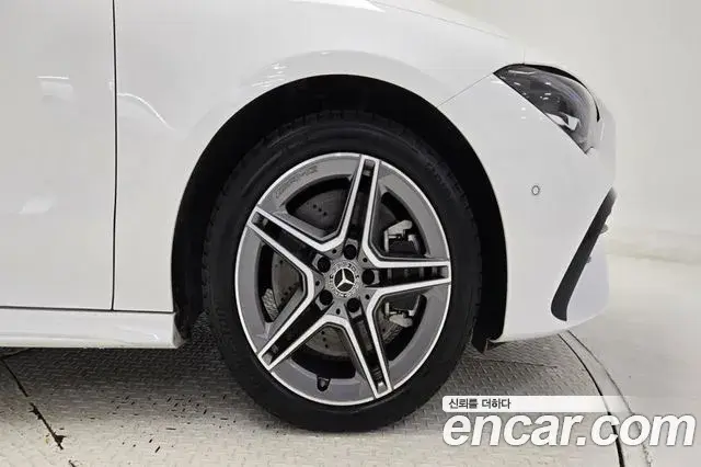 Mercedes-Benz CLA-Class 2026 — Photo 4/20