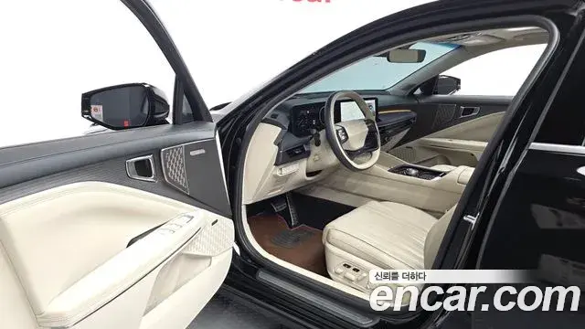 Kia K8 2024 — ფოტო 16/42