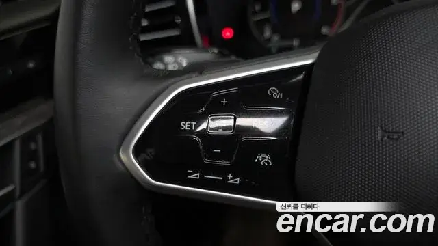 Volkswagen Touareg 2023 — Photo 32/36