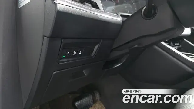 Volkswagen Touareg 2023 — Photo 6/36