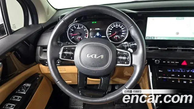Kia Carnival 2023 — Фото 14/20