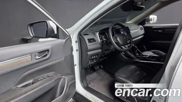Renault Samsung QM6 2024 — Photo 34/37