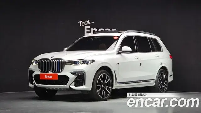 BMW X7 2022 — Photo 1/20