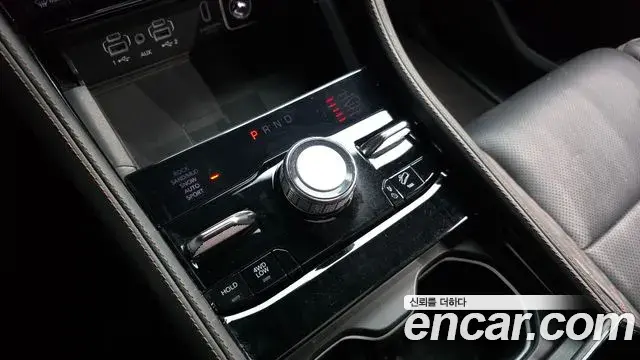 Jeep Grand Cherokee 2023 — Фото 9/20