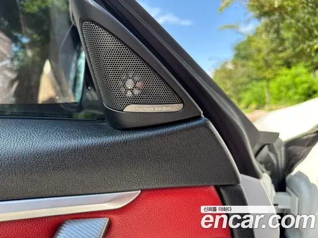 BMW 4 Series 2018 — Фото 11/20