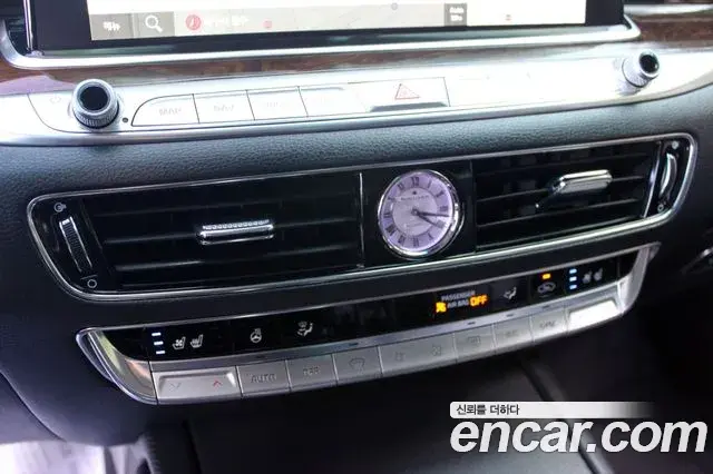 Kia The K9 2019 — Photo 10/20