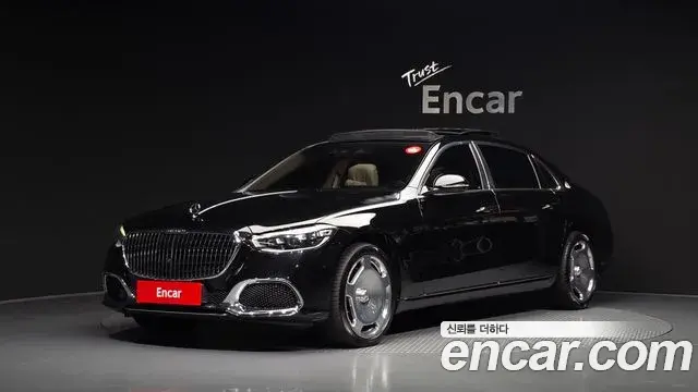 Mercedes-Benz S-Class 2023 — Фото 1/20