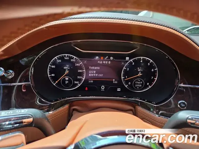 Bentley Continental GT 2022 — ფოტო 2/19
