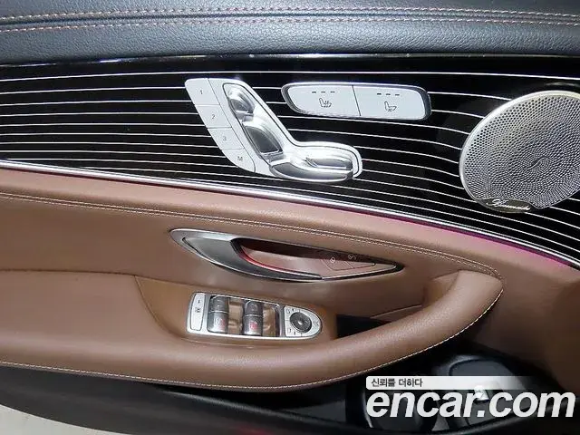 Mercedes-Benz E-Class 2021 — Фото 13/20