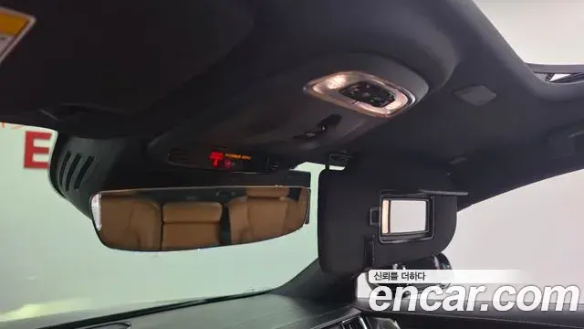 Volvo S90 2019 — Photo 9/39