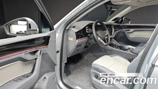 Volkswagen Touareg 2026 — Photo 4/38