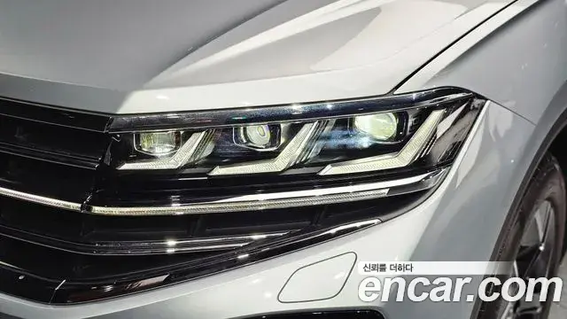 Volkswagen Touareg 2026 — Photo 21/38