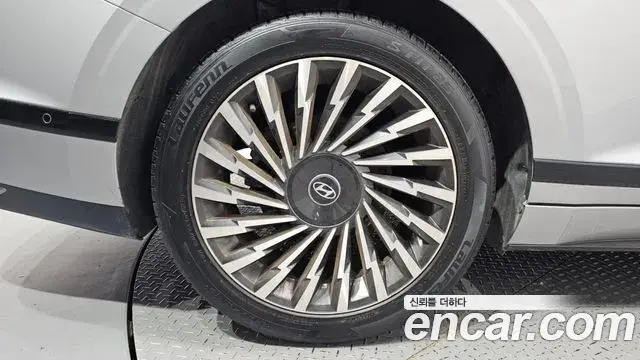 Hyundai Grandeur 2022 — Фото 5/20