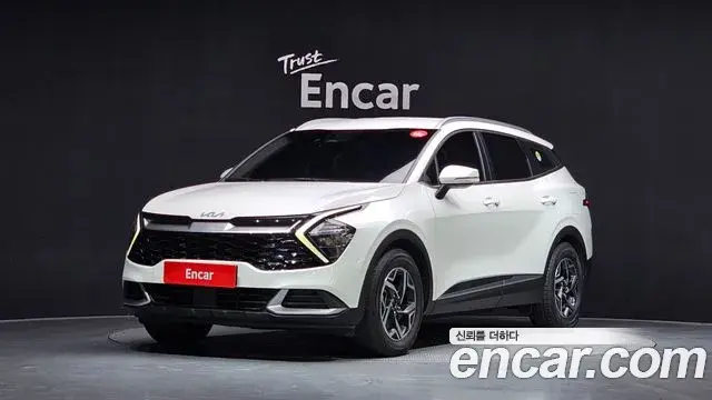 Kia Sportage 2021 — Фото 1/20
