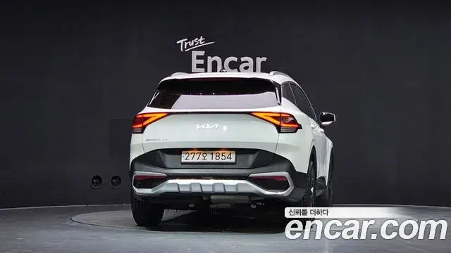 Kia Sportage 2021 — Фото 4/20
