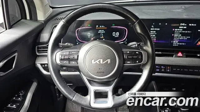 Kia Sportage 2021 — Фото 13/20