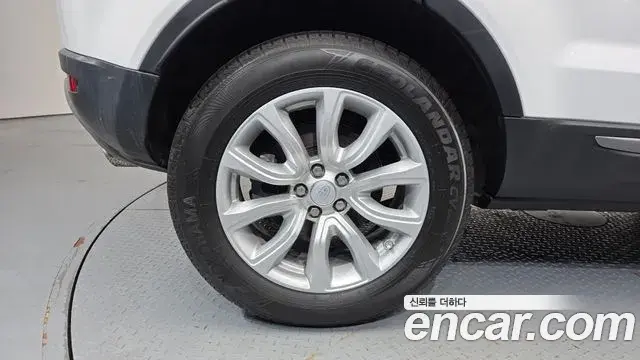 Land Rover Range Rover Evoque 2018 — Фото 5/20