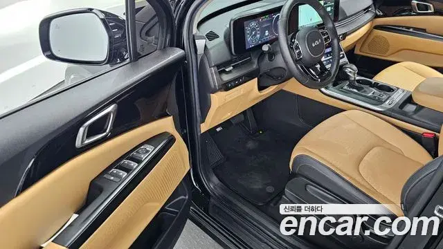 Kia Carnival 2022 — Фото 10/20