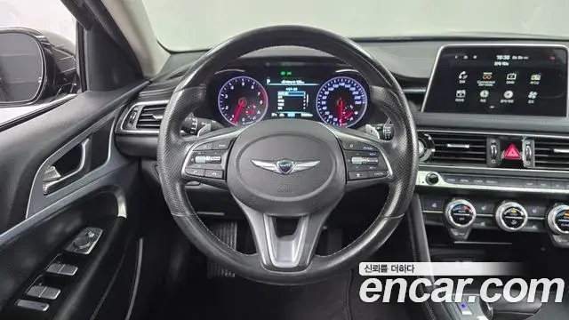 Genesis G70 2018 — Photo 18/20