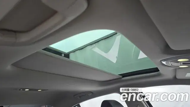 Genesis G70 2018 — Photo 16/20