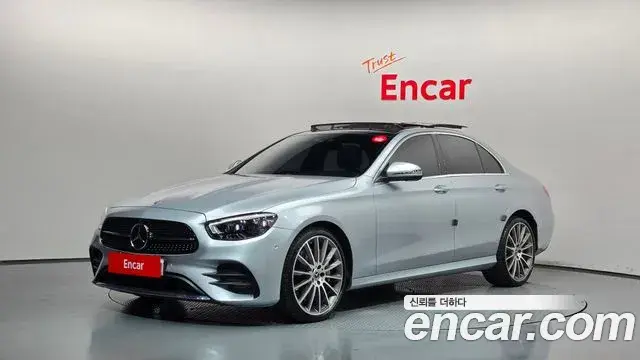 Mercedes-Benz E-Class 2022 — Фото 1/20