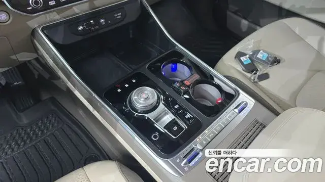 Kia Carnival 2024 — Фото 9/20
