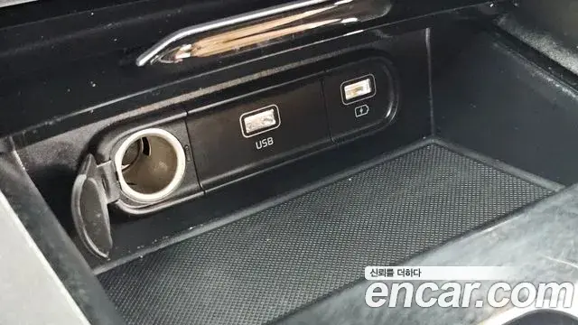 Kia K5 2020 — Şəkil 17/34