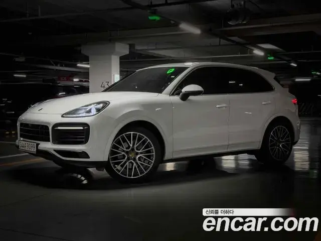 Porsche Cayenne 2019 — Фото 2/10