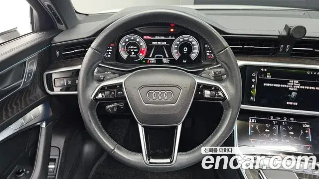 Audi A6 2021 — Фото 13/20