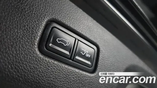 Kia Carnival 2023 — Фото 20/20