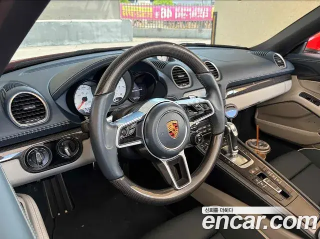 Porsche 718 Boxster 2018 — Şəkil 16/20