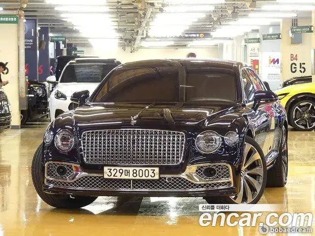 Bentley Flying Spur 2022 — ფოტო 3/20