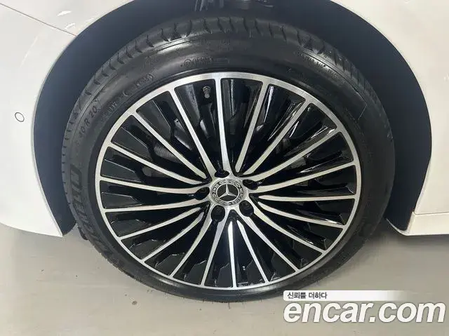 Mercedes-Benz E-Class 2025 — Şəkil 4/18
