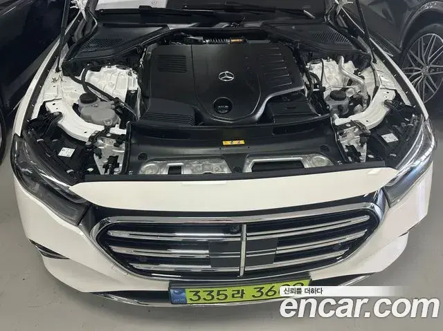 Mercedes-Benz E-Class 2025 — Şəkil 5/18