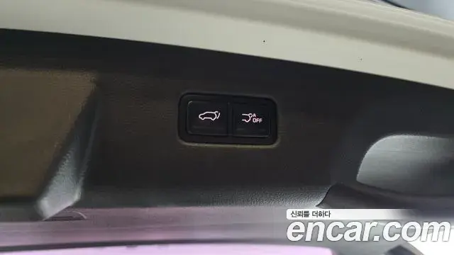 Kia Carnival 2021 — Фото 20/20