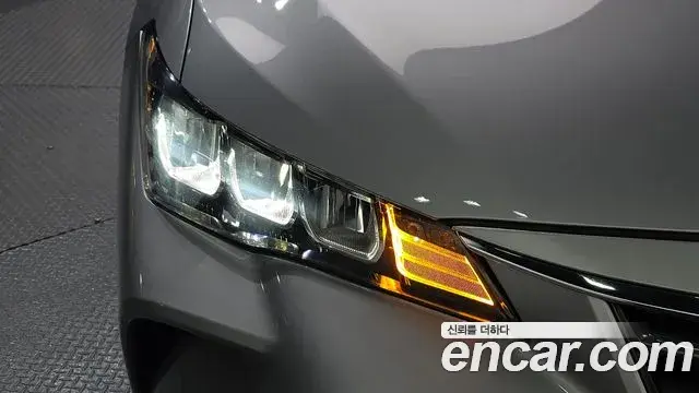 Toyota Avalon 2020 — Şəkil 2/31
