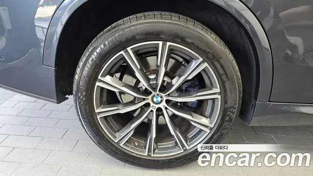 BMW X5 2021 — Photo 5/20