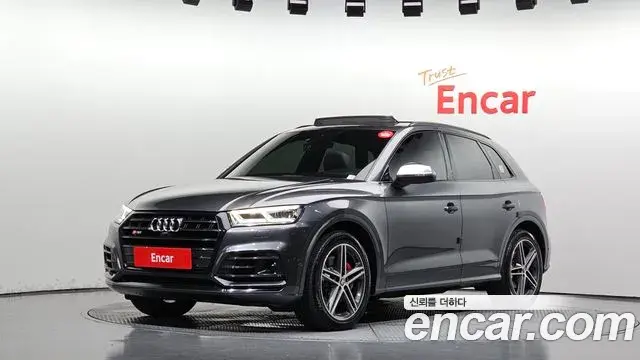 Audi Q5 2020 — Фото 1/20