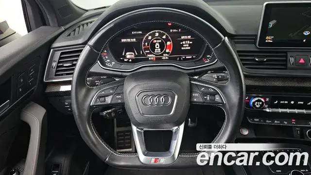 Audi Q5 2020 — Фото 14/20