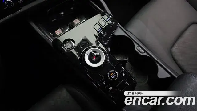 Kia Sportage 2023 — Фото 9/20
