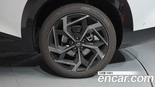 Renault Samsung Filante 2026 — Şəkil 31/34
