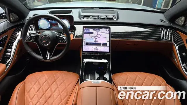 Mercedes-Benz S-Class 2025 — Photo 7/20