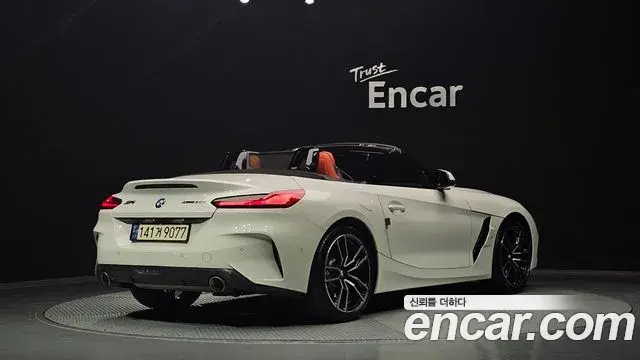BMW Z4 2019 — Фото 2/20